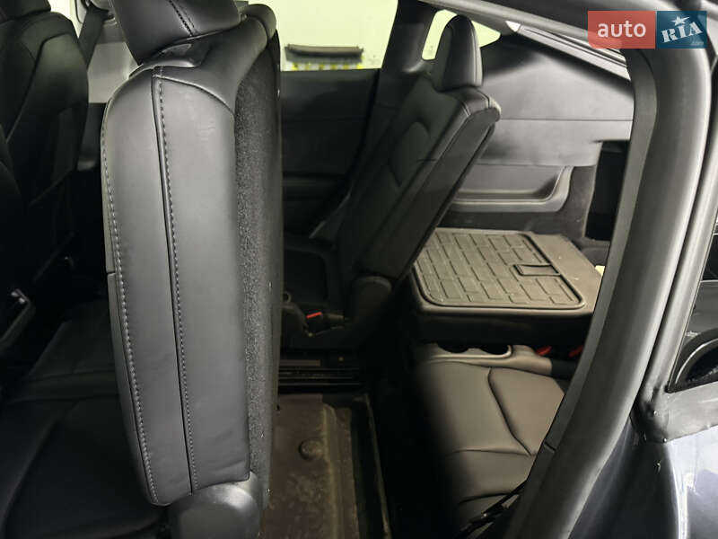 Внедорожник / Кроссовер Tesla Model Y 2023 в Хмельницком фото 12 Внедорожник / Кроссовер Tesla Model Y 2023 в Хмельницком