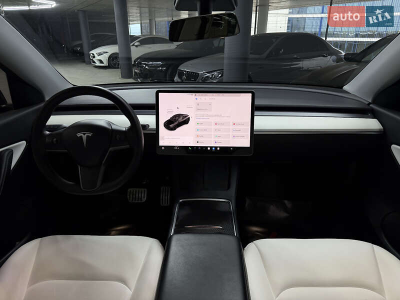 Внедорожник / Кроссовер Tesla Model Y 2021 в Одессе