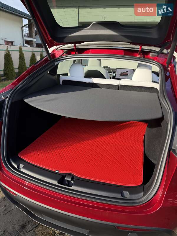 Внедорожник / Кроссовер Tesla Model Y 2024 в Львове фото 24 Внедорожник / Кроссовер Tesla Model Y 2024 в Львове