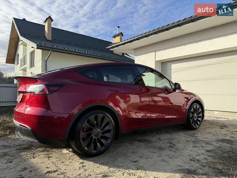 Внедорожник / Кроссовер Tesla Model Y 2024 в Львове фото 14 Внедорожник / Кроссовер Tesla Model Y 2024 в Львове