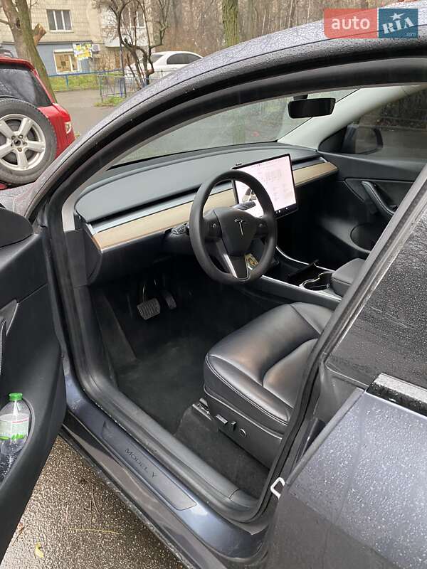 Внедорожник / Кроссовер Tesla Model Y 2020 в Киеве фото 6 Внедорожник / Кроссовер Tesla Model Y 2020 в Киеве