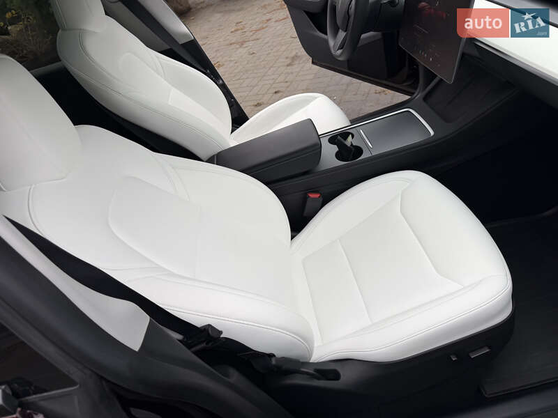 Внедорожник / Кроссовер Tesla Model Y 2023 в Днепре фото 24 Внедорожник / Кроссовер Tesla Model Y 2023 в Днепре