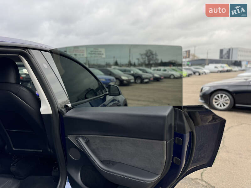 Внедорожник / Кроссовер Tesla Model Y 2023 в Киеве фото 63 Внедорожник / Кроссовер Tesla Model Y 2023 в Киеве