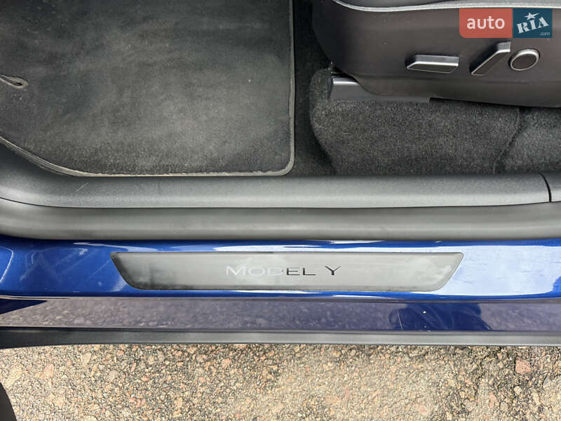 Внедорожник / Кроссовер Tesla Model Y 2023 в Киеве фото 82 Внедорожник / Кроссовер Tesla Model Y 2023 в Киеве
