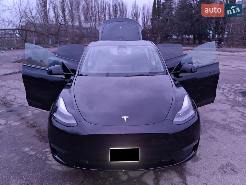 Внедорожник / Кроссовер Tesla Model Y 2023 в Житомире фото 3 Внедорожник / Кроссовер Tesla Model Y 2023 в Житомире