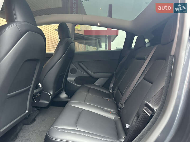 Внедорожник / Кроссовер Tesla Model Y 2024 в Киеве фото 31 Внедорожник / Кроссовер Tesla Model Y 2024 в Киеве