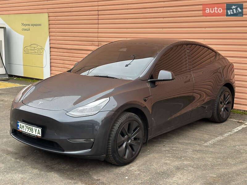 Внедорожник / Кроссовер Tesla Model Y 2024 в Киеве фото 59 Внедорожник / Кроссовер Tesla Model Y 2024 в Киеве