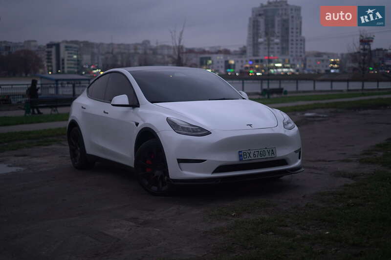 Внедорожник / Кроссовер Tesla Model Y 2021 в Хмельницком фото 40 Внедорожник / Кроссовер Tesla Model Y 2021 в Хмельницком