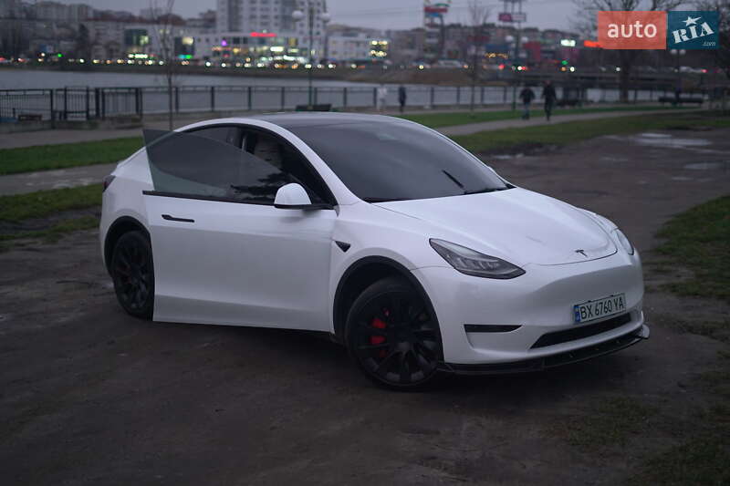 Внедорожник / Кроссовер Tesla Model Y 2021 в Хмельницком фото 48 Внедорожник / Кроссовер Tesla Model Y 2021 в Хмельницком