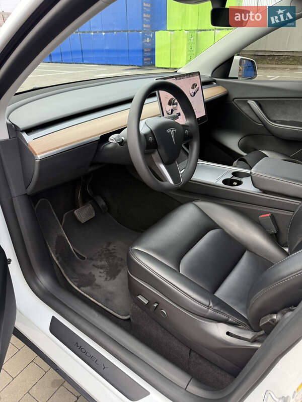 Внедорожник / Кроссовер Tesla Model Y 2022 в Киеве фото 13 Внедорожник / Кроссовер Tesla Model Y 2022 в Киеве