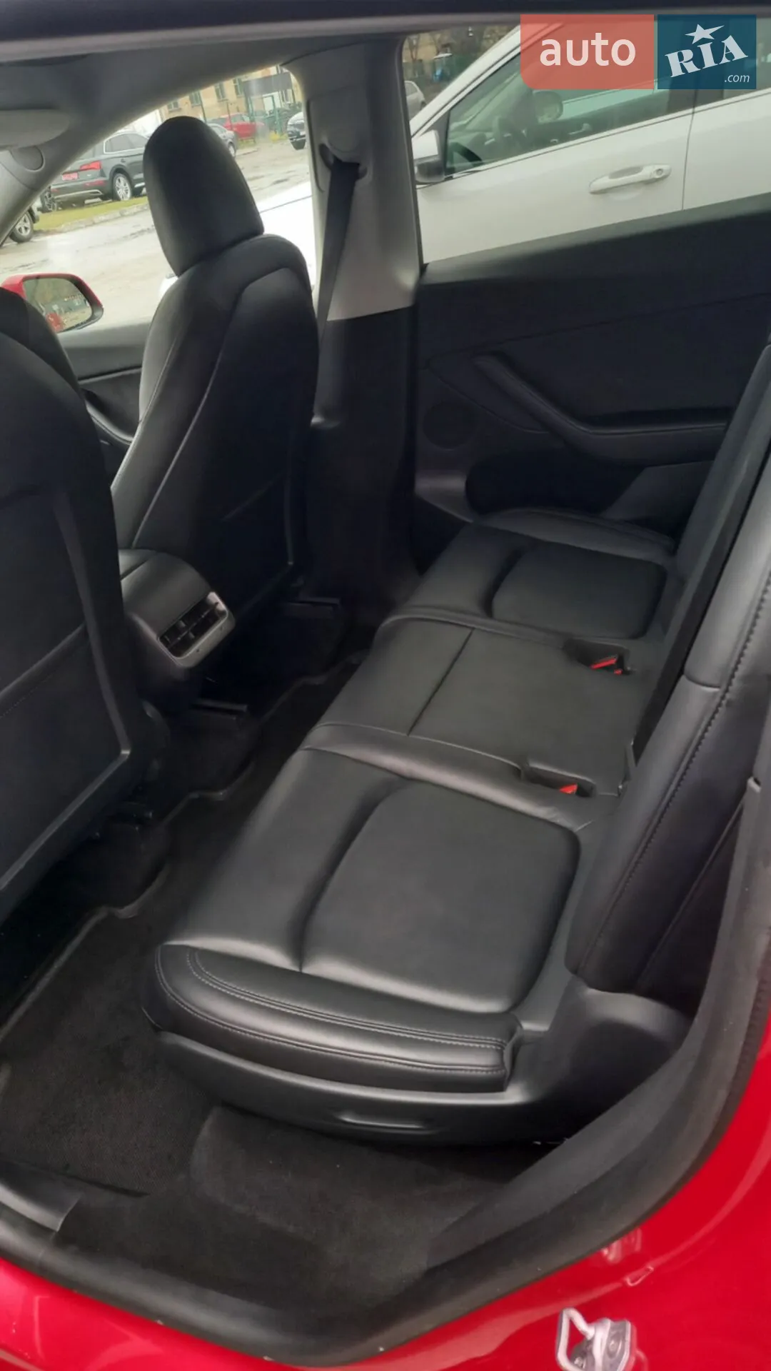 2021 Tesla Model Y - мініатюра 15