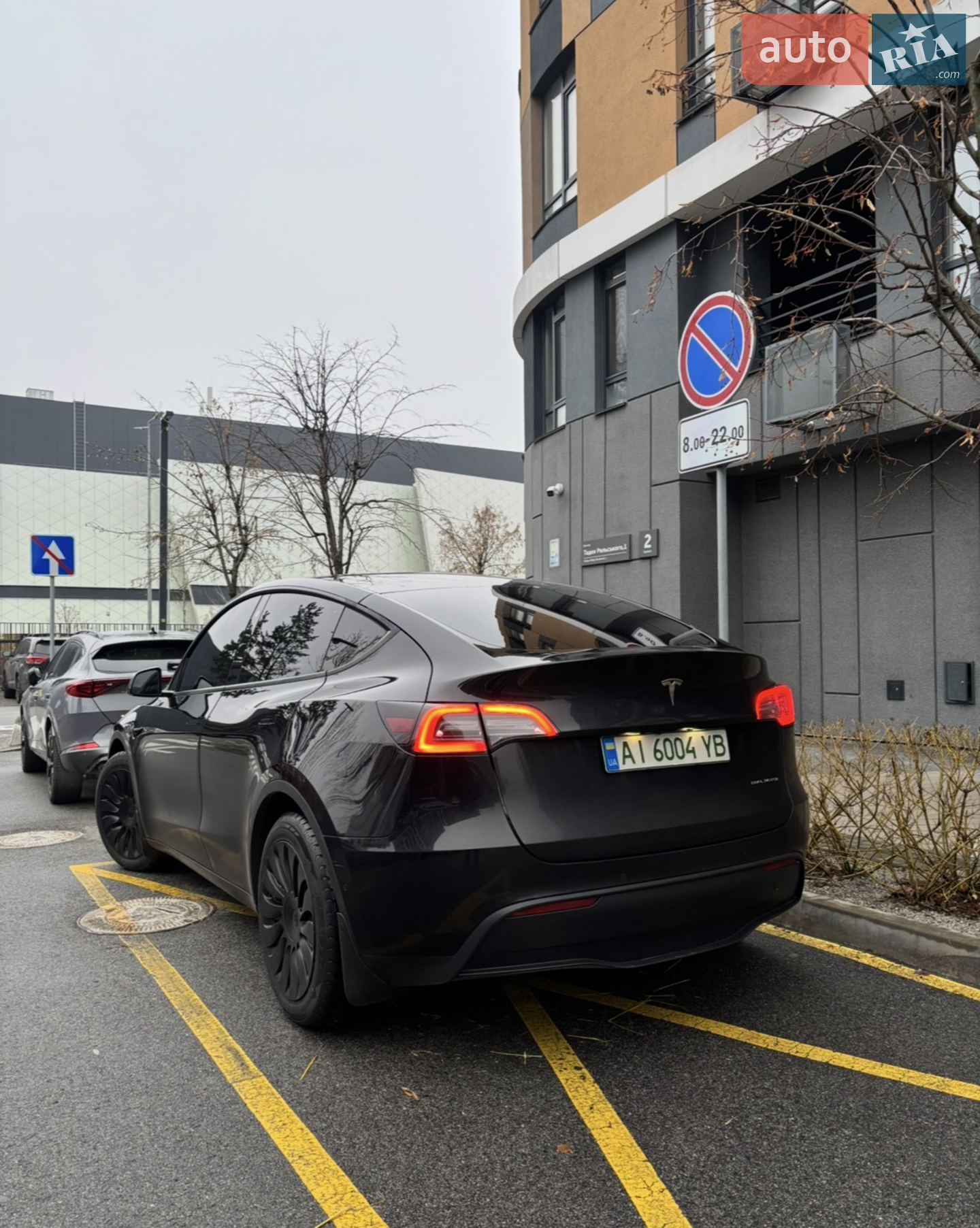 2022 Tesla Model Y - мініатюра 2