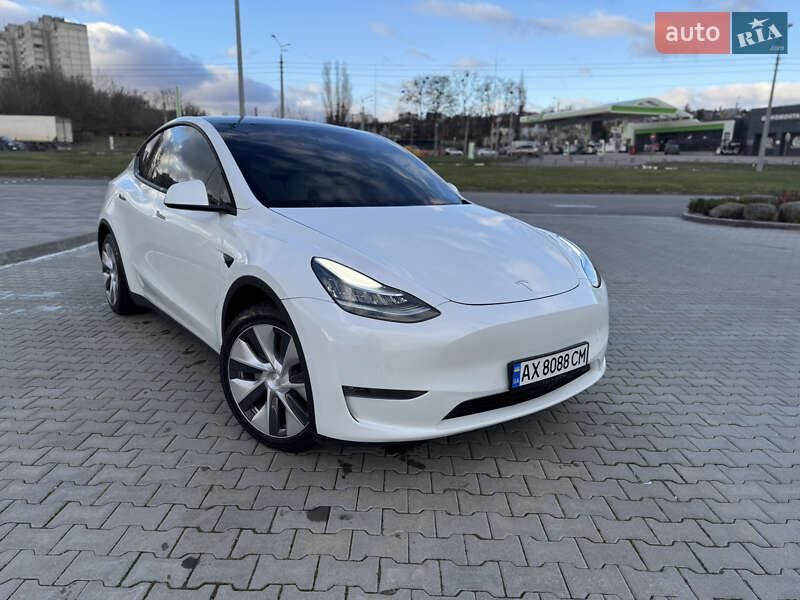 Внедорожник / Кроссовер Tesla Model Y 2021 в Харькове