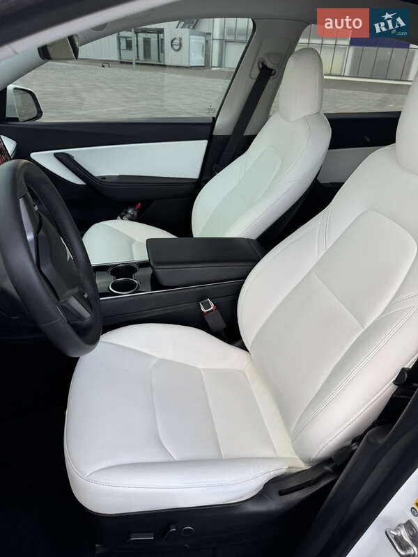 Внедорожник / Кроссовер Tesla Model Y 2021 в Харькове