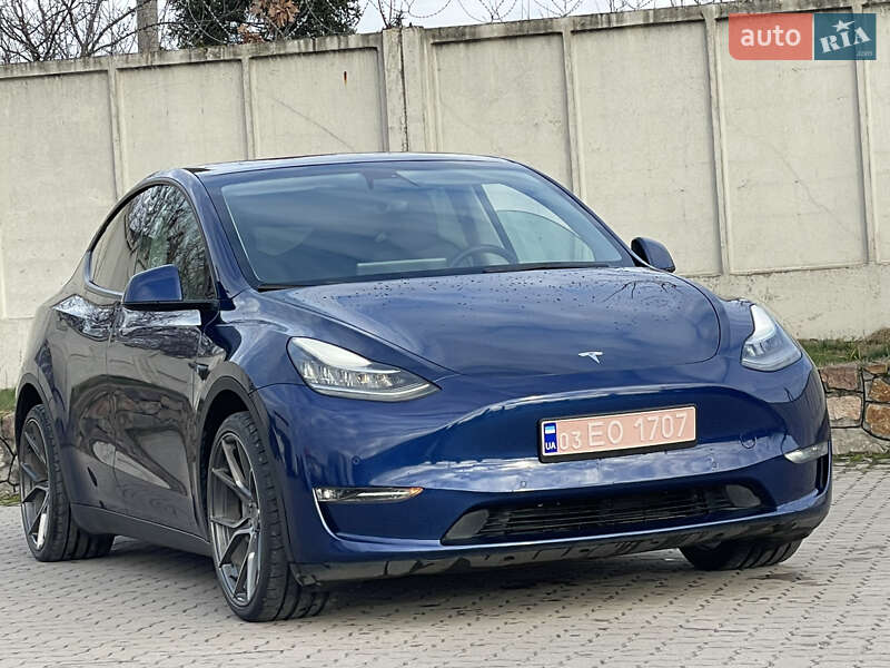 Внедорожник / Кроссовер Tesla Model Y 2022 в Сарнах
