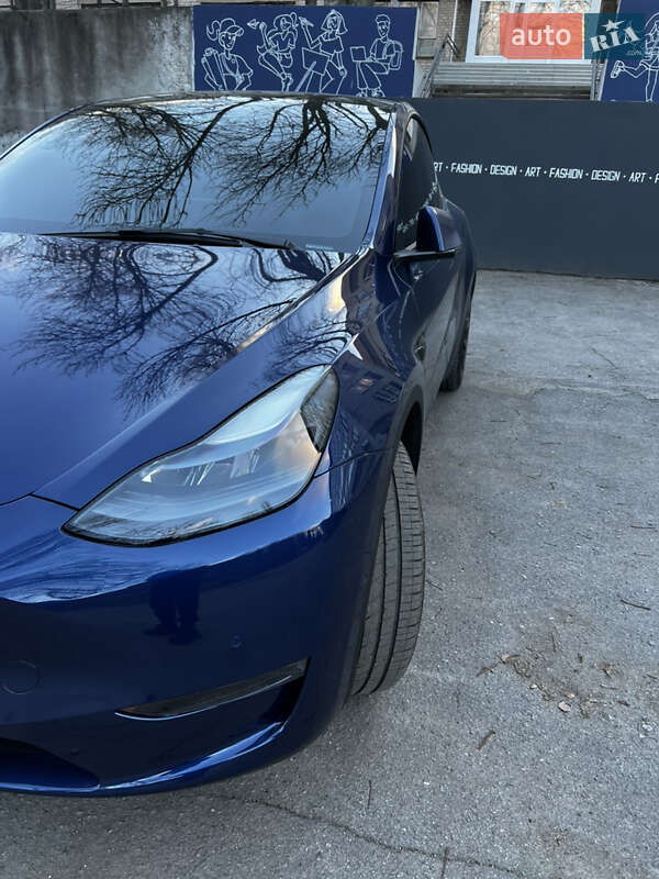 Внедорожник / Кроссовер Tesla Model Y 2022 в Днепре