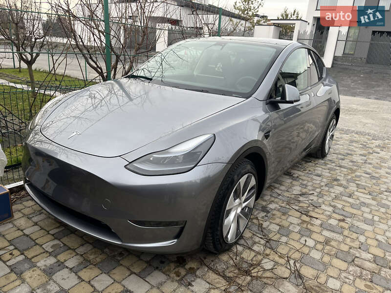 Внедорожник / Кроссовер Tesla Model Y 2024 в Ровно фото 3 Внедорожник / Кроссовер Tesla Model Y 2024 в Ровно
