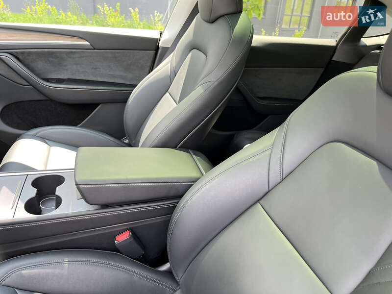 Внедорожник / Кроссовер Tesla Model Y 2024 в Ровно фото 29 Внедорожник / Кроссовер Tesla Model Y 2024 в Ровно