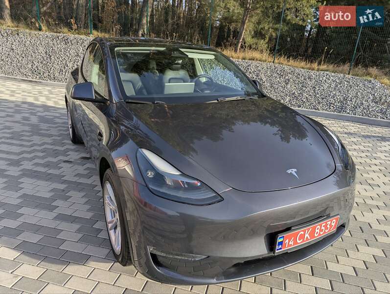 Внедорожник / Кроссовер Tesla Model Y 2024 в Львове фото 6 Внедорожник / Кроссовер Tesla Model Y 2024 в Львове