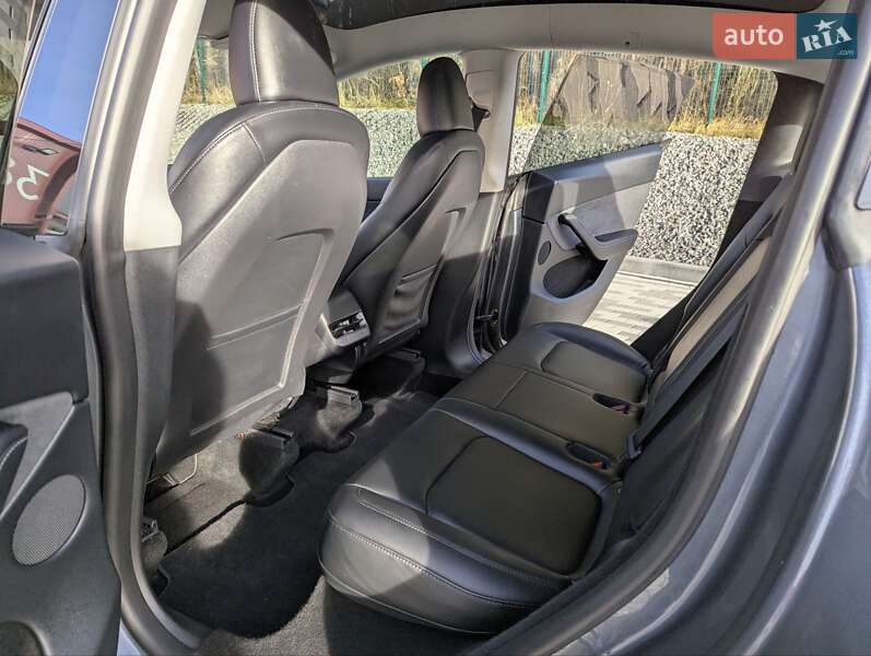 Внедорожник / Кроссовер Tesla Model Y 2024 в Львове фото 30 Внедорожник / Кроссовер Tesla Model Y 2024 в Львове