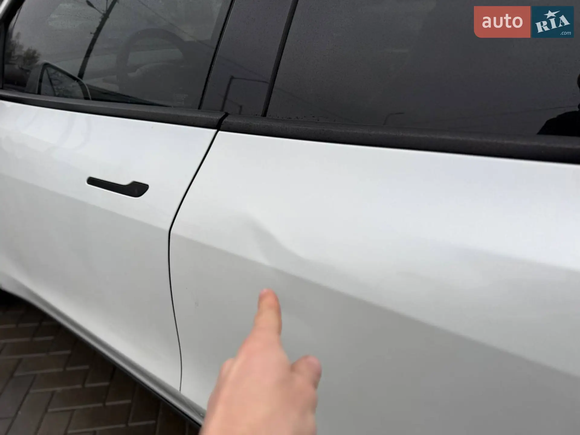 2020 Tesla Model Y - мініатюра 9