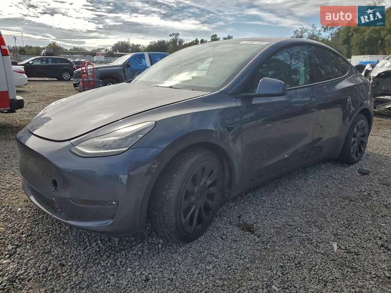 Tesla Model Y 2022 Tesla Model Y 2022