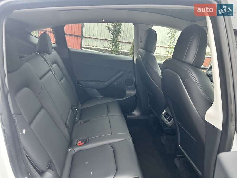 Внедорожник / Кроссовер Tesla Model Y 2022 в Полтаве фото 12 Внедорожник / Кроссовер Tesla Model Y 2022 в Полтаве
