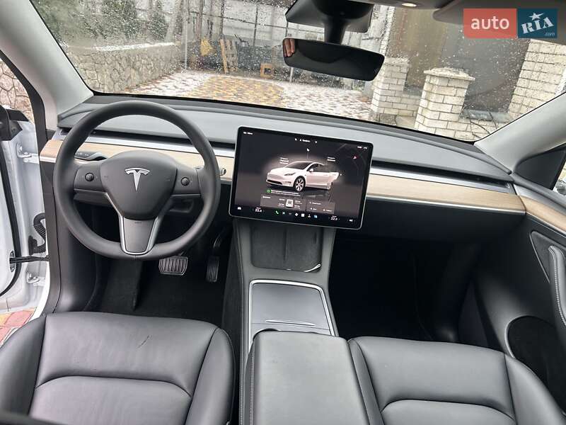 Внедорожник / Кроссовер Tesla Model Y 2022 в Полтаве фото 18 Внедорожник / Кроссовер Tesla Model Y 2022 в Полтаве