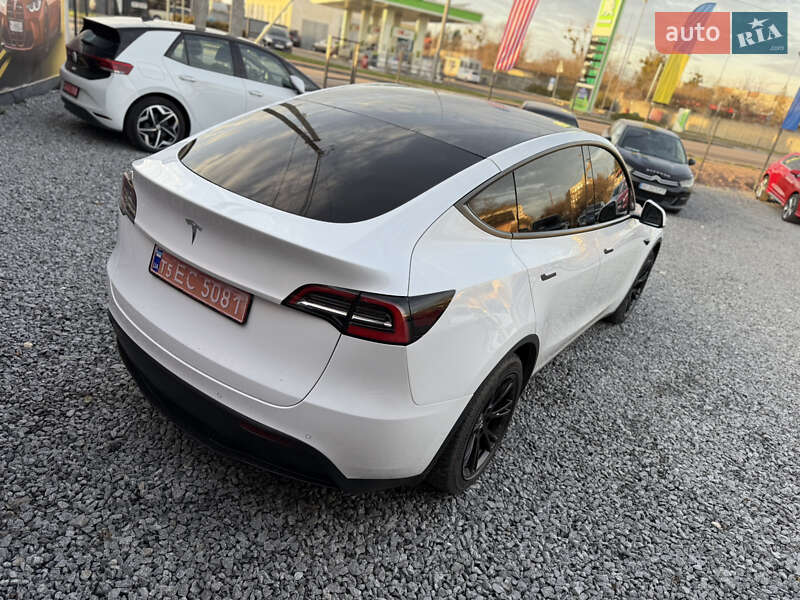 Внедорожник / Кроссовер Tesla Model Y 2020 в Стрые