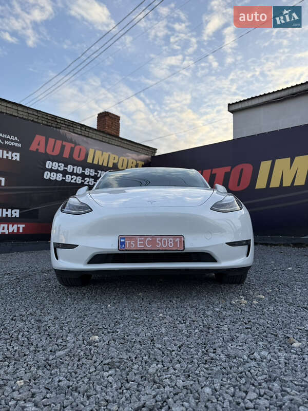 Внедорожник / Кроссовер Tesla Model Y 2020 в Стрые