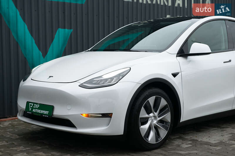 Внедорожник / Кроссовер Tesla Model Y 2021 в Мукачево