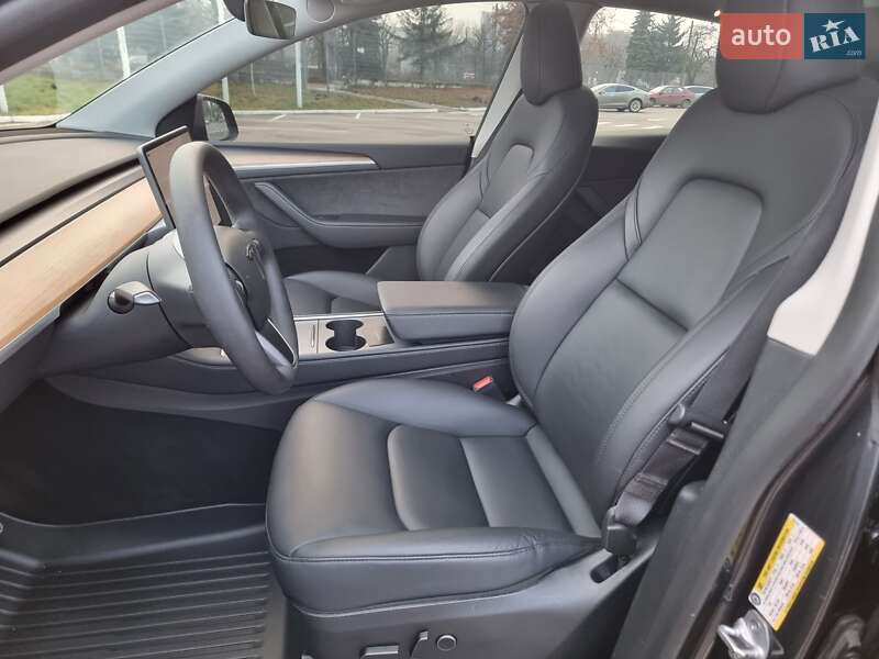 Внедорожник / Кроссовер Tesla Model Y 2024 в Житомире фото 11 Внедорожник / Кроссовер Tesla Model Y 2024 в Житомире