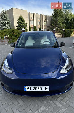 Позашляховик / Кросовер Tesla Model Y 2022 в Києві