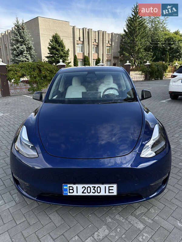 Tesla Model Y 2022 Tesla Model Y 2022