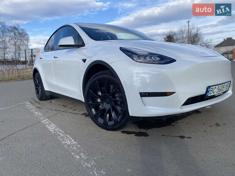 Внедорожник / Кроссовер Tesla Model Y 2022 в Стрые