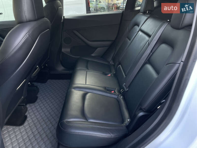 Внедорожник / Кроссовер Tesla Model Y 2021 в Одессе