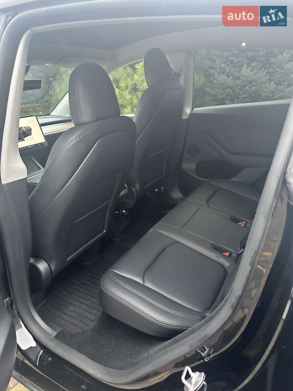 Внедорожник / Кроссовер Tesla Model Y 2024 в Днепре фото 10 Внедорожник / Кроссовер Tesla Model Y 2024 в Днепре