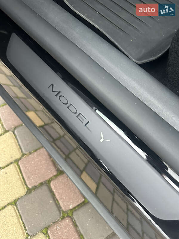 Внедорожник / Кроссовер Tesla Model Y 2024 в Днепре фото 53 Внедорожник / Кроссовер Tesla Model Y 2024 в Днепре