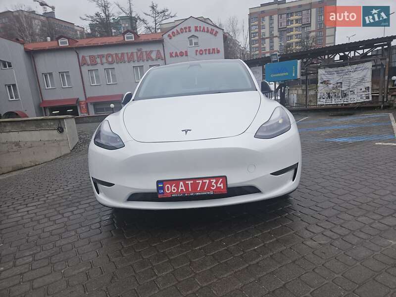 Внедорожник / Кроссовер Tesla Model Y 2023 в Тернополе фото 8 Внедорожник / Кроссовер Tesla Model Y 2023 в Тернополе