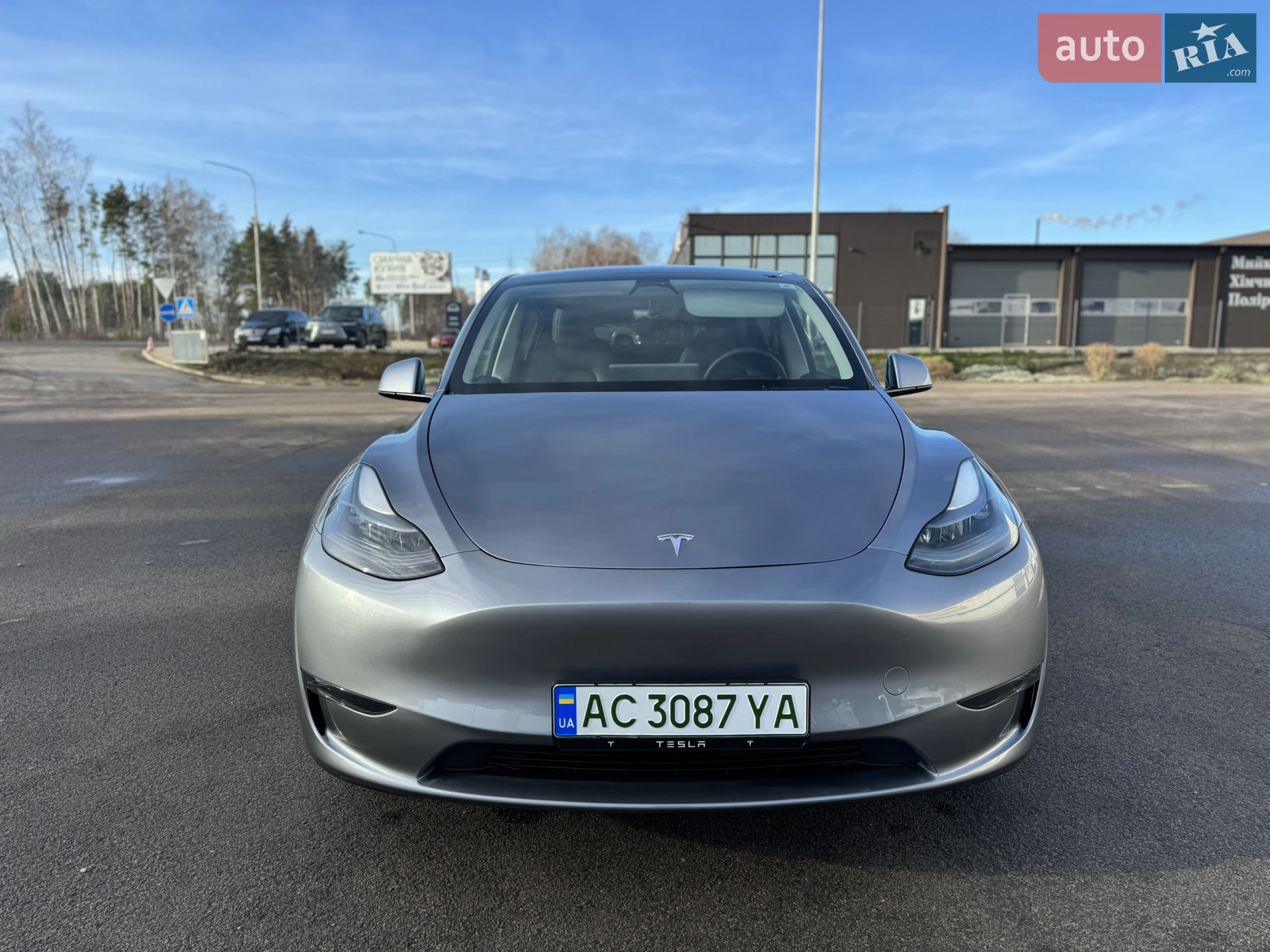 2024 Tesla Model Y - мініатюра 3