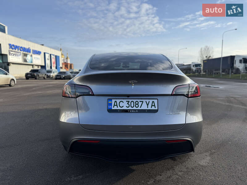 Позашляховик / Кросовер Tesla Model Y 2024 в Ковелі фото 6 Позашляховик / Кросовер Tesla Model Y 2024 в Ковелі