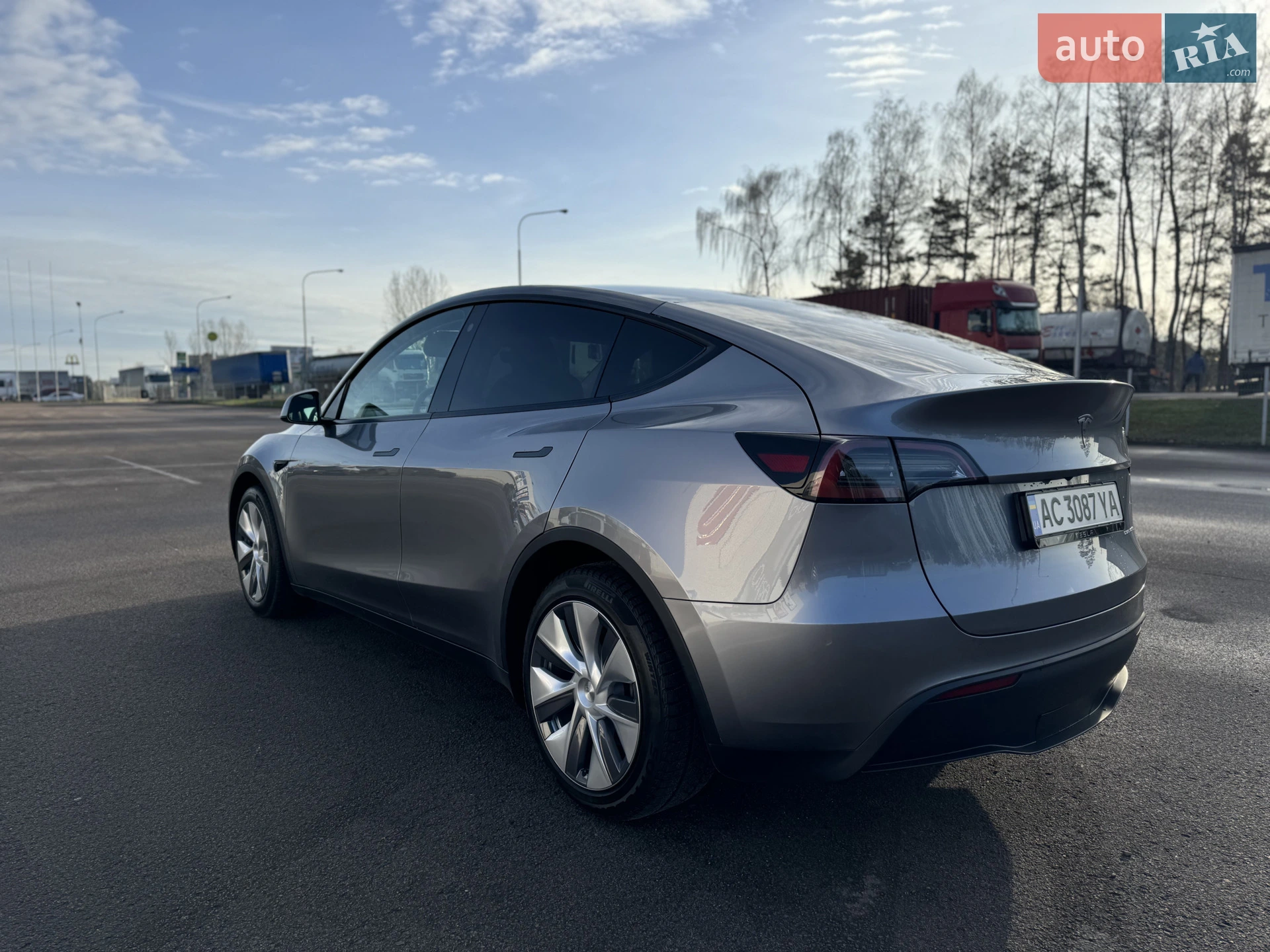 2024 Tesla Model Y - мініатюра 7