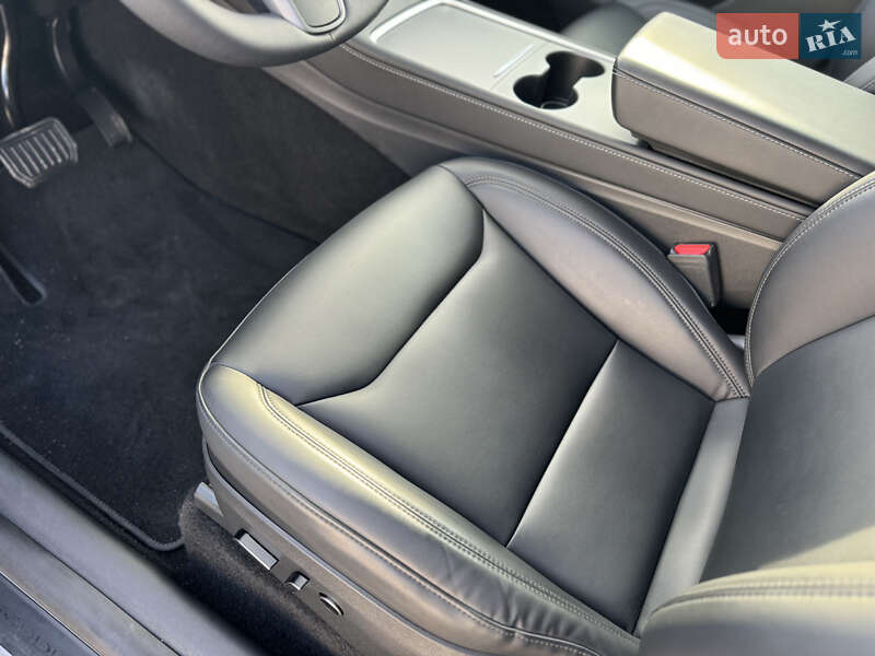 Внедорожник / Кроссовер Tesla Model Y 2024 в Ковеле