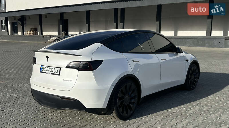 Внедорожник / Кроссовер Tesla Model Y 2022 в Трускавце
