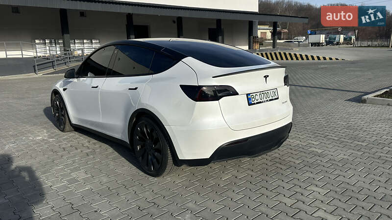 Внедорожник / Кроссовер Tesla Model Y 2022 в Трускавце