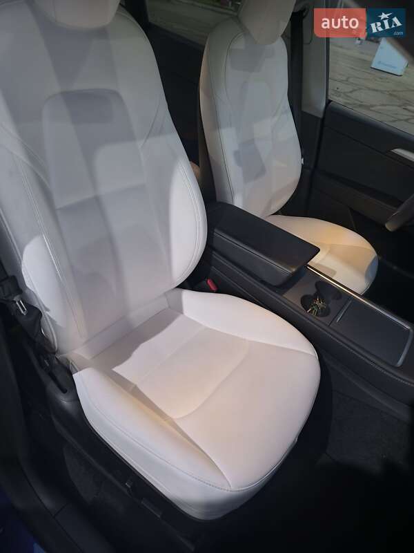 Внедорожник / Кроссовер Tesla Model Y 2023 в Львове фото 19 Внедорожник / Кроссовер Tesla Model Y 2023 в Львове