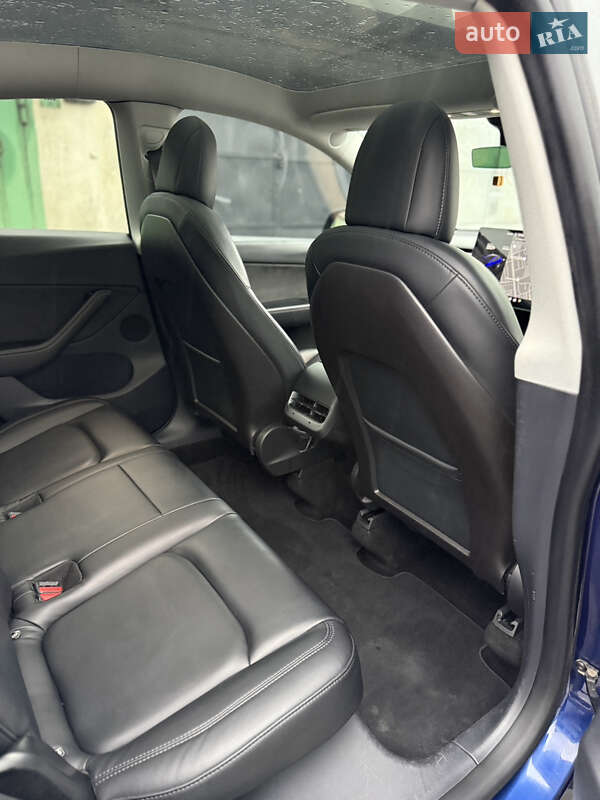 Внедорожник / Кроссовер Tesla Model Y 2020 в Львове