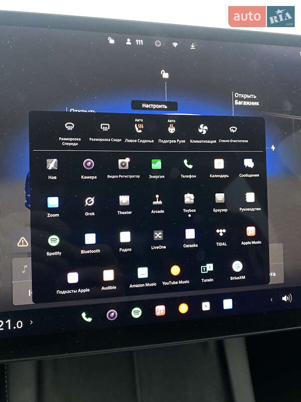 Позашляховик / Кросовер Tesla Model Y 2024 в Києві