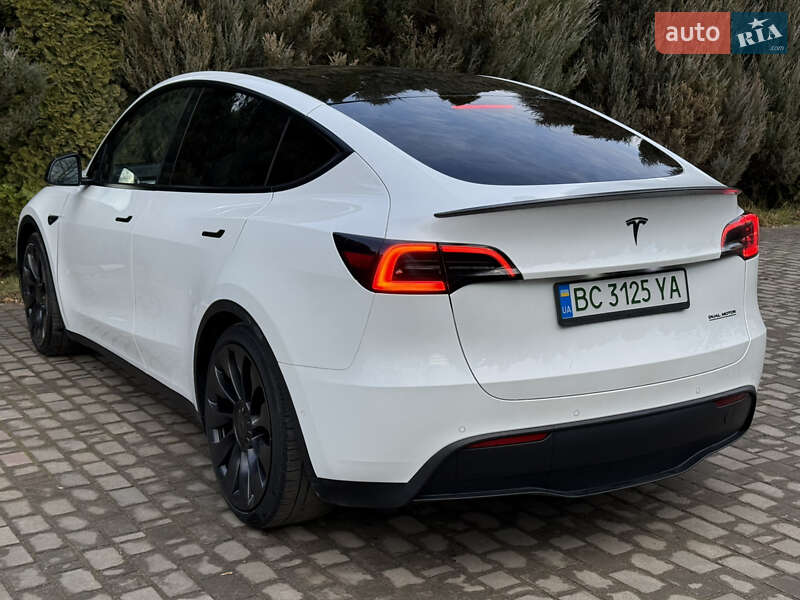 Внедорожник / Кроссовер Tesla Model Y 2022 в Самборе