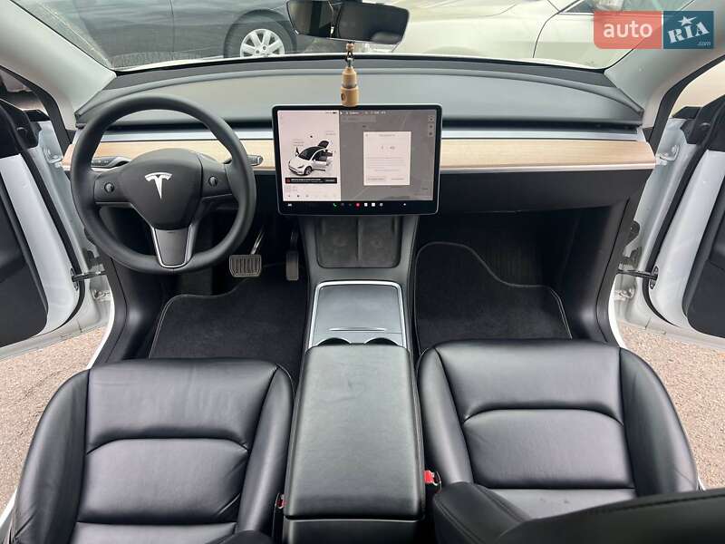 Внедорожник / Кроссовер Tesla Model Y 2022 в Одессе